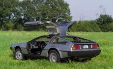 DeLorean DMC-12