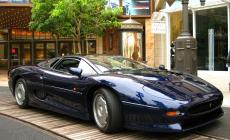 Jaguar XJ220